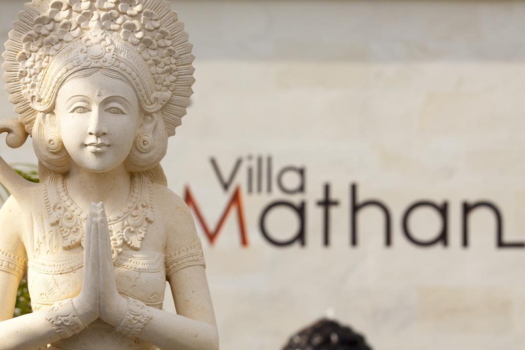 Villa Mathan ロヴィーナ エクステリア 写真